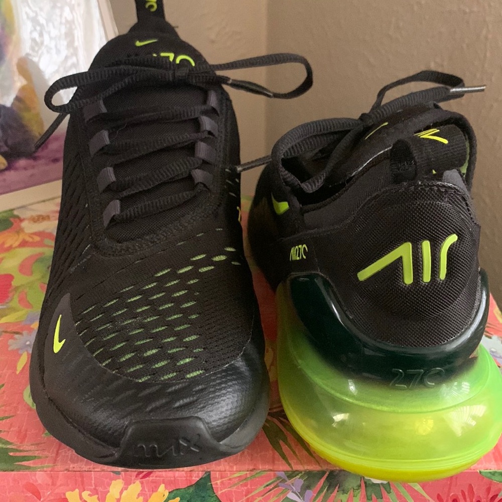 Nike Air 270 Athletic Sneakers